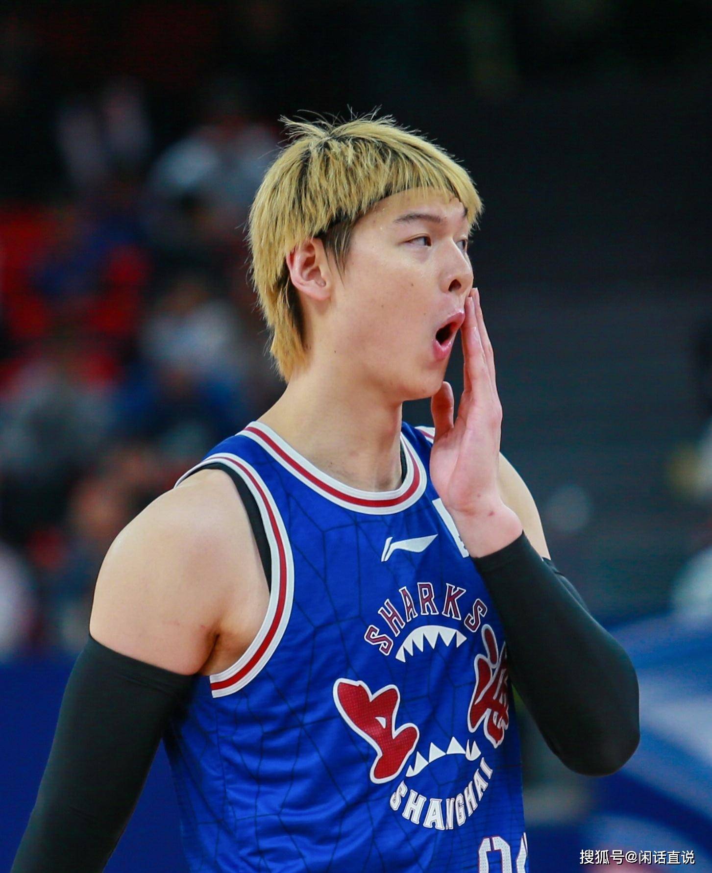 德罗巴在RNG比赛中挺进下一轮关键时刻犹他爵士调整名单以备欧篮联，关键时刻浙江队备战亚冠瞬间刷屏的简单介绍